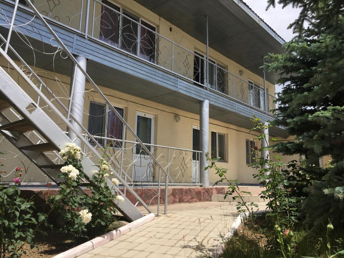 Эдем Hotel Cholpon-Ata Exterior foto